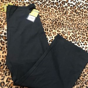 WOMENS X-Large scrub pants